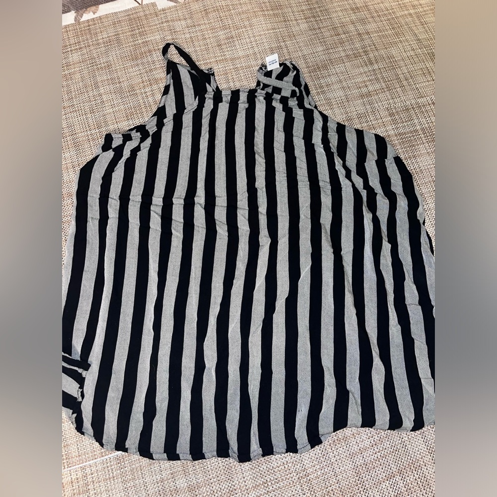 Old navy blouse